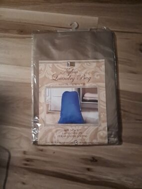 Home Collection Beige Nylon Laundry Bag - Neutral Garment Storage